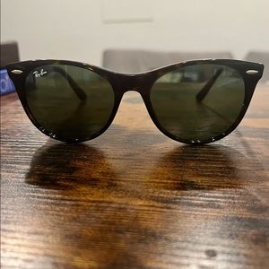 Ray-Ban wayfarer II